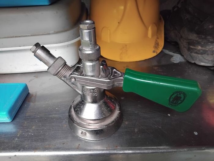 keg coupler