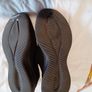 ladies black skechers size 7 Image 4