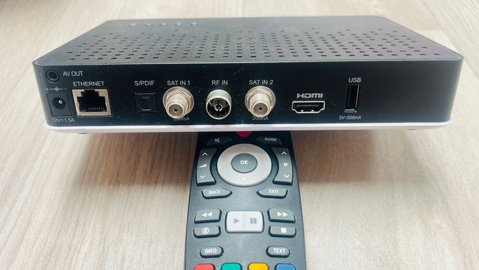 Saorview Satellite Combo Box
