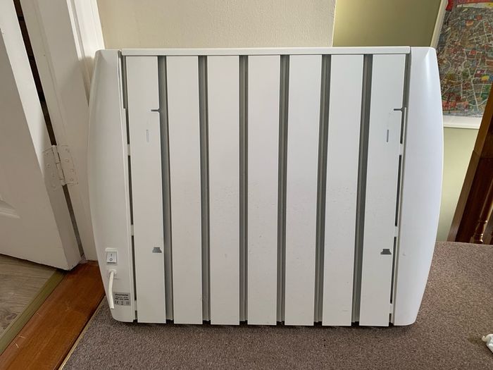 Ecovolt electric radiator, 1200 W, 2nd hand, works perfectly, wifi