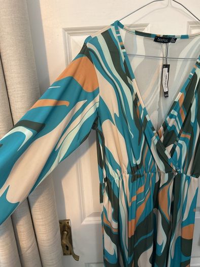 New boohoo dress
