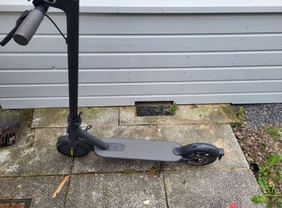 Electric scooter mi 1s