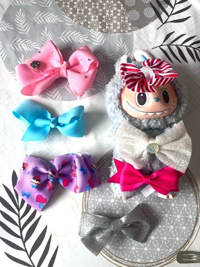 Hairbows   LOTS