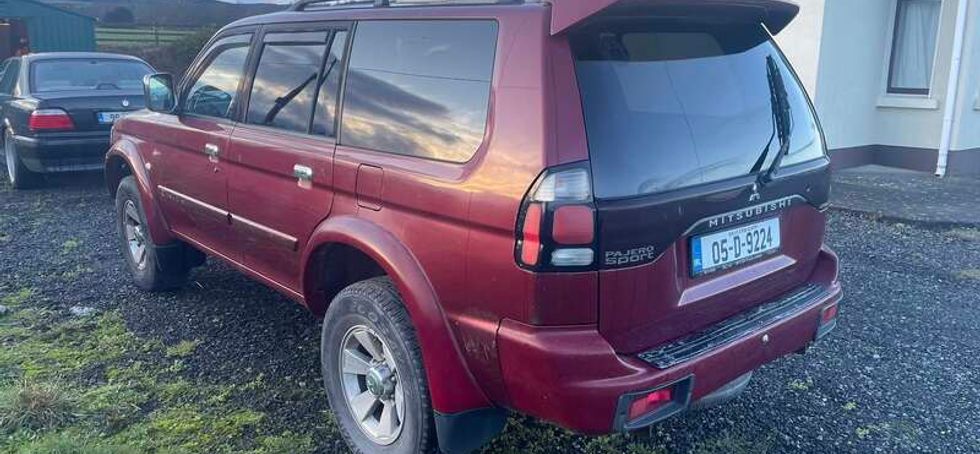 2005 Mitsubishi Pajero Sport