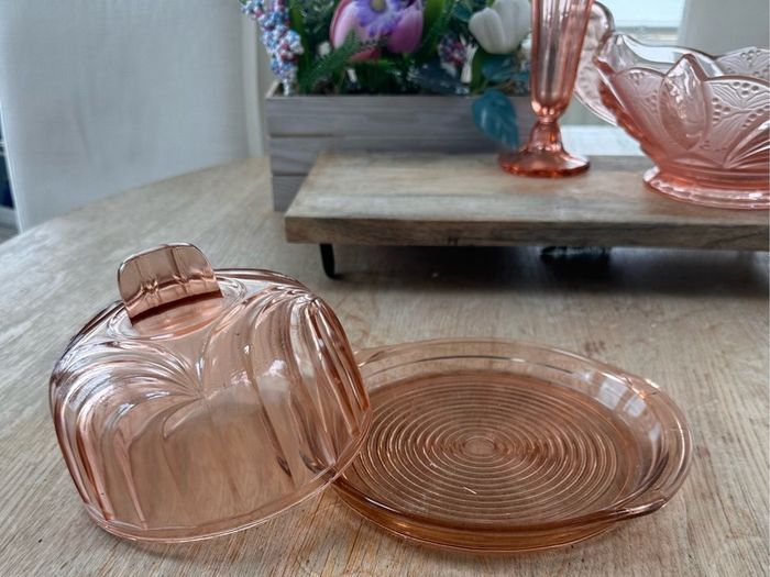 Antique/vintage assorted pink glass