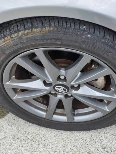 2010 Toyota Avensis