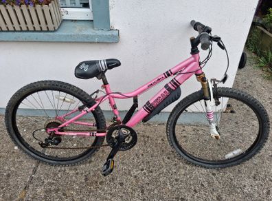 girls bike free...needs tlc