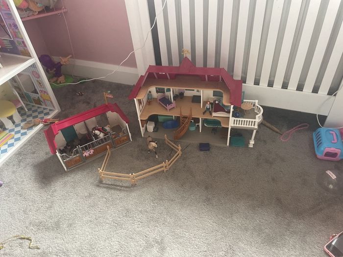 schleich Horse Lakeside Country House and Stable