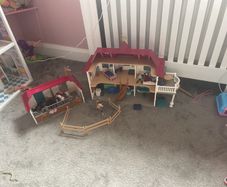 schleich Horse Lakeside Country House and Stable
