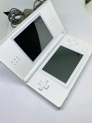 Nintendo Ds lite