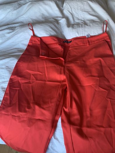 Dunnes red trousers