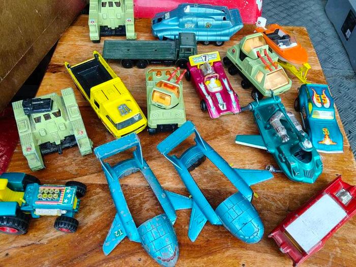 Die cast metal collection