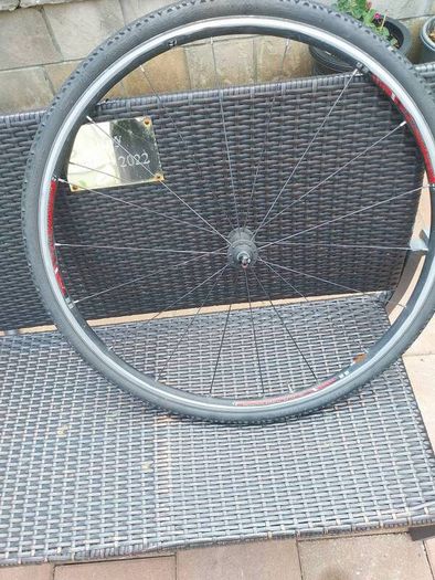 Bontrager race wheel front