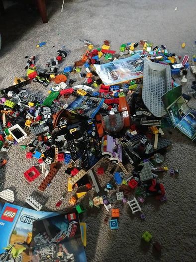 lego mix of retired pieces