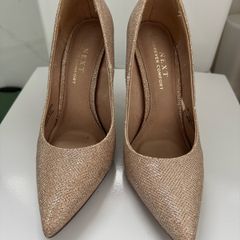 gold shoes