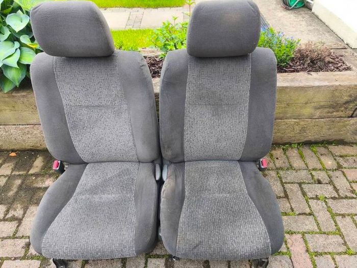 Toyota landcruiser seats