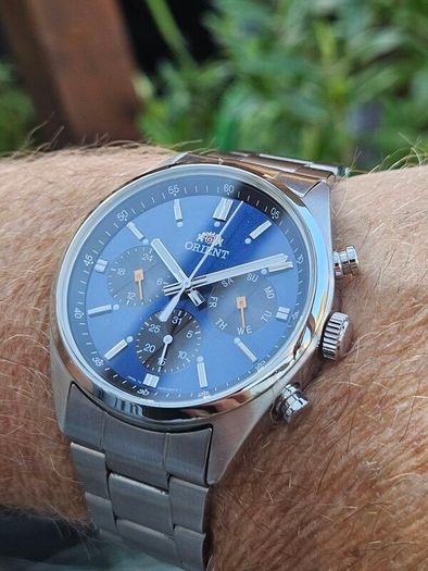 Watch Orient Neo70's. Quartz.