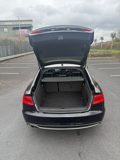 Audi A5 2.0d Quattro S-line Black Ed High Spec
