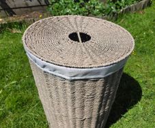 Wooven round laundry basket