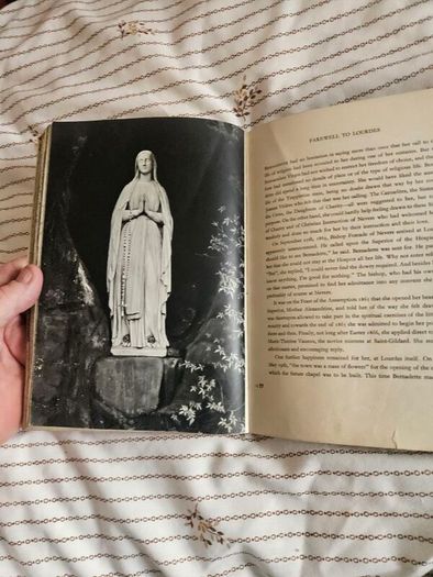 St Bernadette. A Pictorial Biography By Leonard Von Matt And Francis Trouchu. First Edition 1957. Large Volume Hardback In Fair Condition.  See Photos For Same.