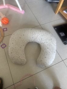 breast feeding pillow