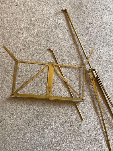 Music stand