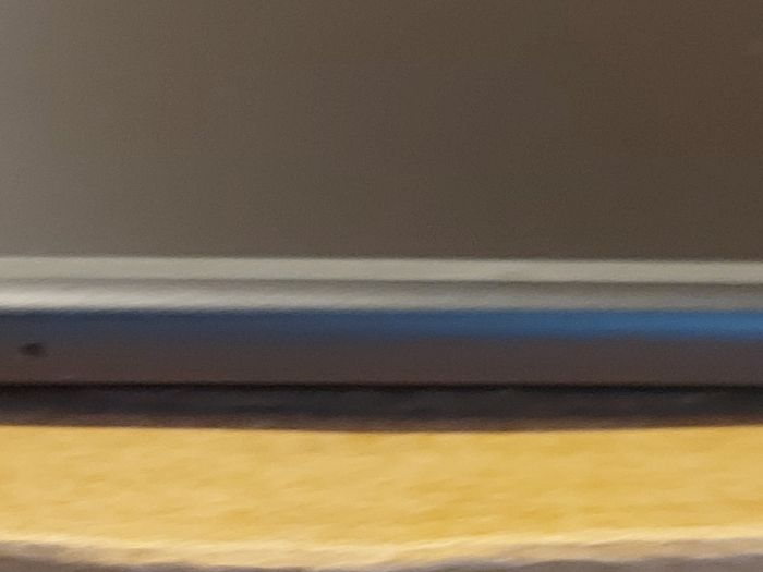 Samsung Galaxy Tab S5e. SM-T720, Crack on screen, Not powering on, for parts or repair