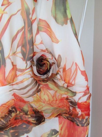 Debut size 16 dress