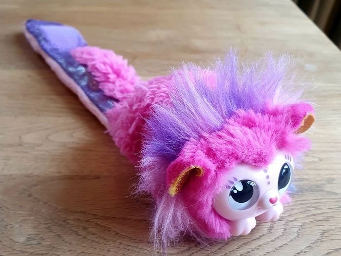 Cute Bundle of Wrist Little Live Pet & Virtual Pet (Tamagotchi)