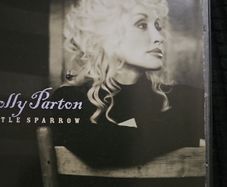 Dolly Parton. Little Sparrow.