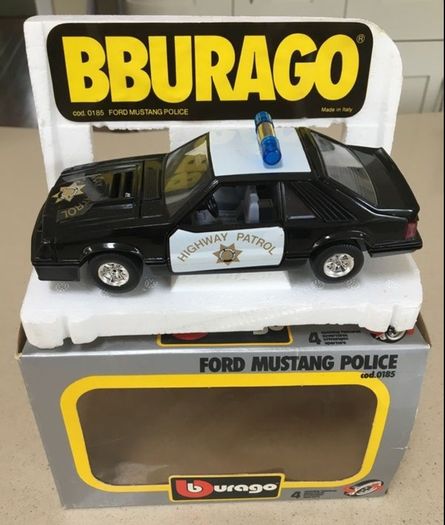 Ford Mustang California Police 1/24 Burago # 2
