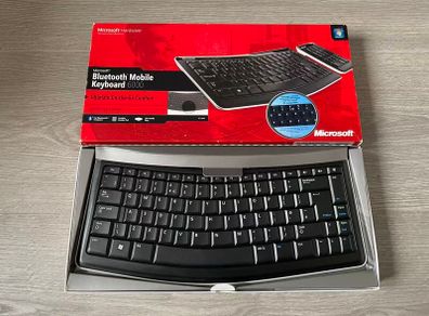 Microsoft Bluetooth Mobile Keyboard 6000 keyboard and keypad set
