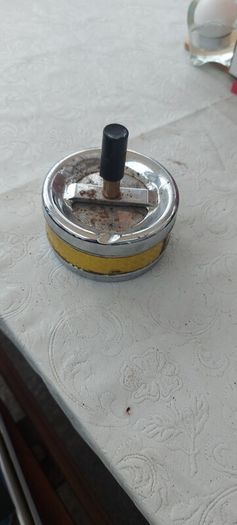 Vintage Roulette Push Ashtray: Metal Man Cave Decor,1960s 70s ,sold as seen ,see pictures for condition, used ,,abit of rust ,needs a clean