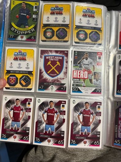 football cards + binders (offers Welcome )
