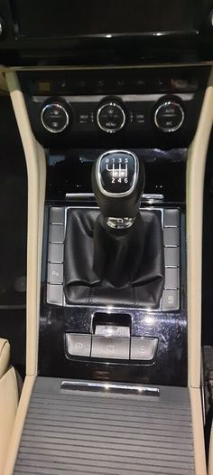 Skoda Superb 2016