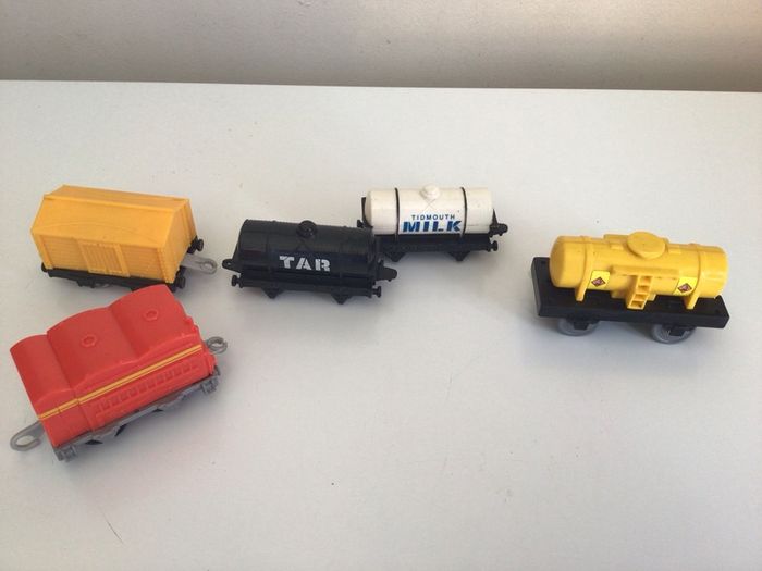 Thomas The Tank Engine Trailers