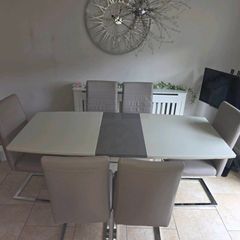 Dining set