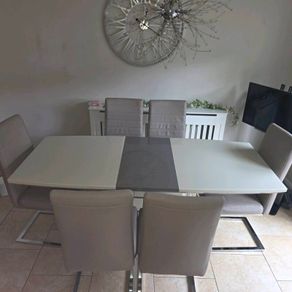 Dining set