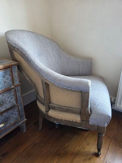 Accent Chair