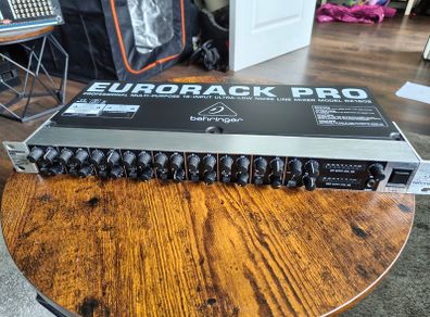Behringer Eurorack Pro RX1602 16-Channel Rackmount Line Mixer