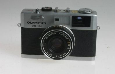 Olympus 35 RC with Olympus E. Zuiko 2.8/42mm