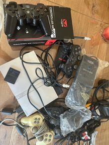 Play station 2 with lots af accessories