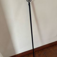 Black Metal Extendable Curtain Pole