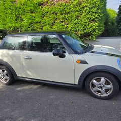 2010 MINI Cooper