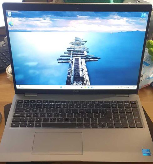 Dell Latitude 5520 - i5 | 32GB RAM | Business Laptop