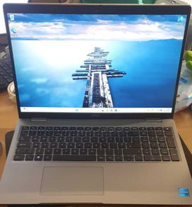 Dell Latitude 5520 - i5 | 32GB RAM | Business Laptop
