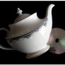 Royal Doulton Albany 2 1/4 Pint Teapot  H5121 (Classic Shape) Image 5