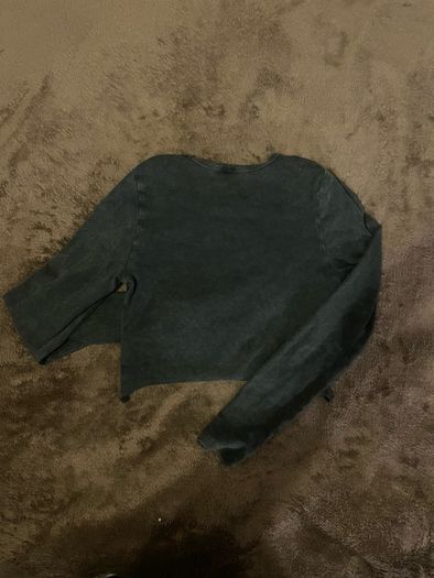 Long sleeve grey tshirt Size Large