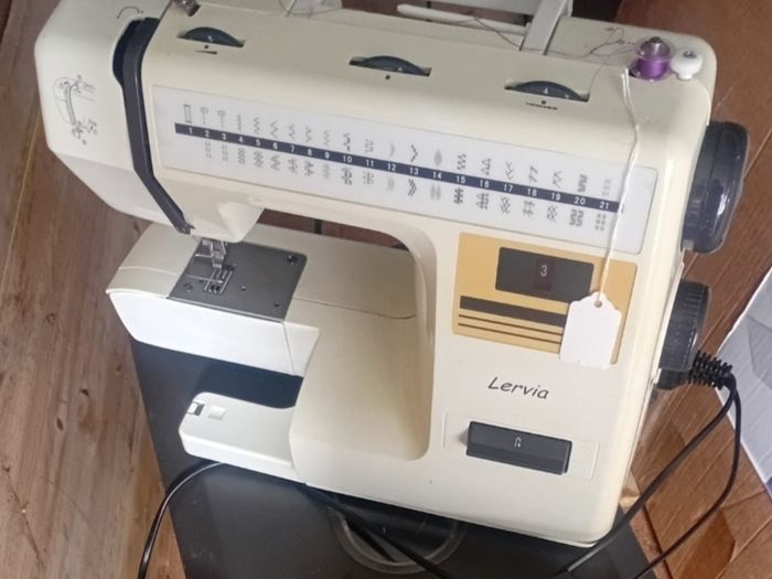 sewing machine