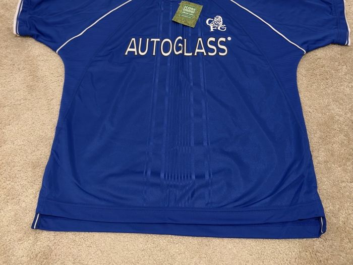 Official Chelsea FC Retro Home Shirt 1998/2000 - Score Draw